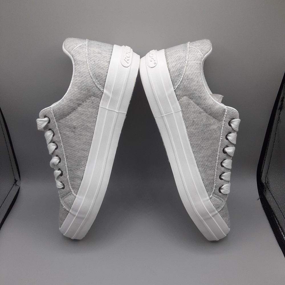 HOST PICK 🎉Rocket Dog Sneakers new - Picture 4 of 9